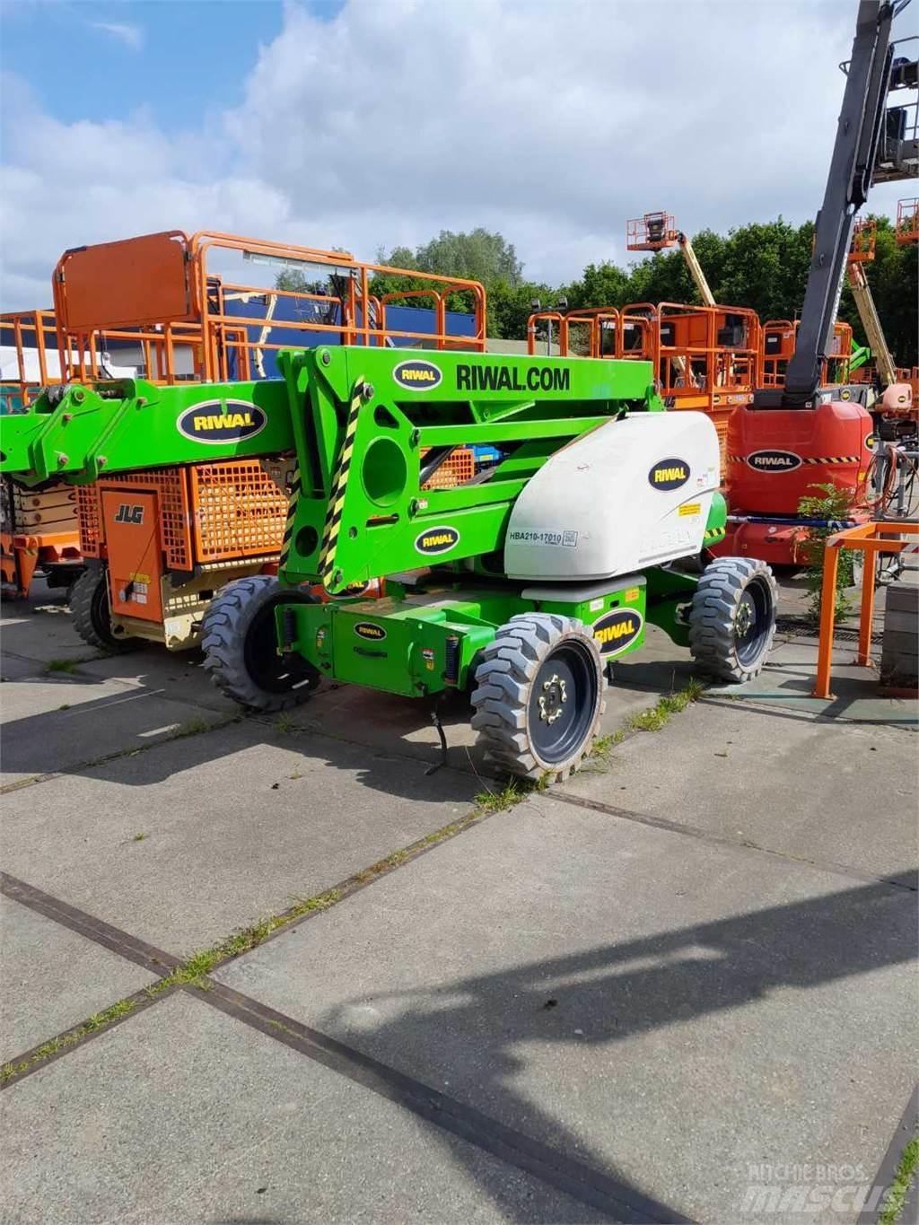 Niftylift HR21AWDH Articulated boom lifts