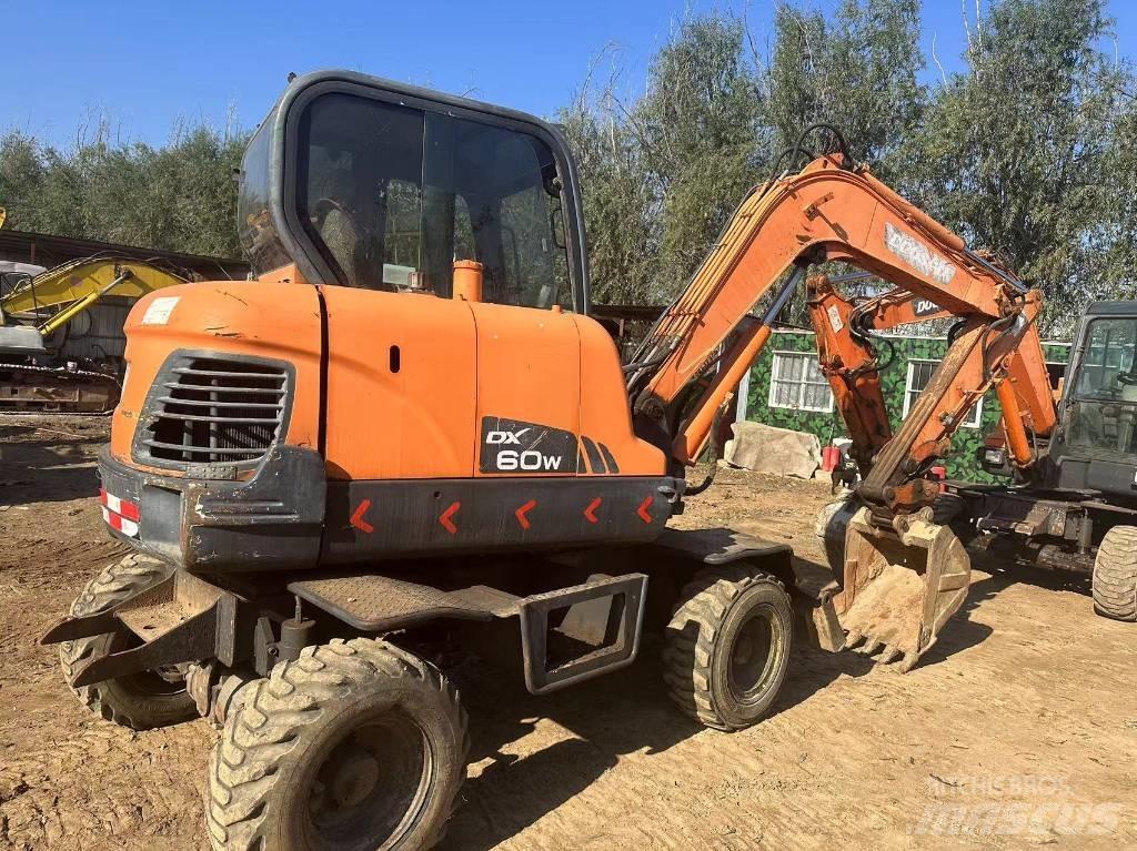 Doosan DX60W Mini excavators < 7t (Mini diggers)