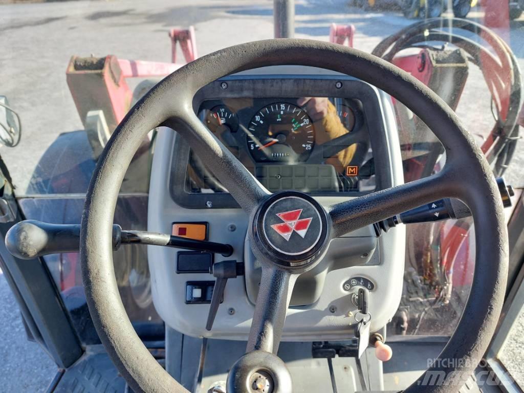 Massey Ferguson 4245 Tractors