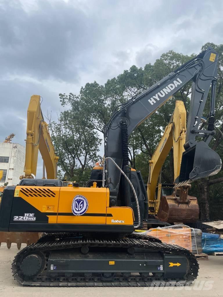 Hyundai HX 220 Crawler excavators