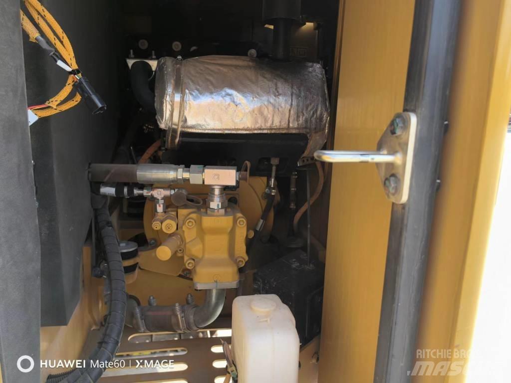 CAT 307 Mini excavators < 7t (Mini diggers)