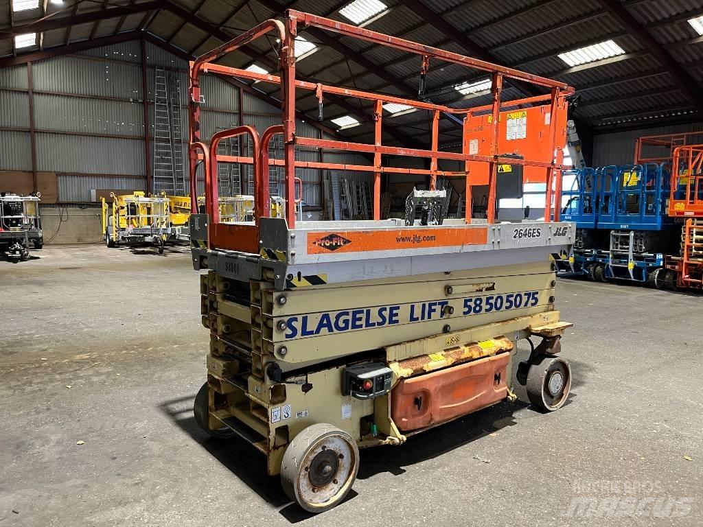 JLG 2646 ES Scissor lifts