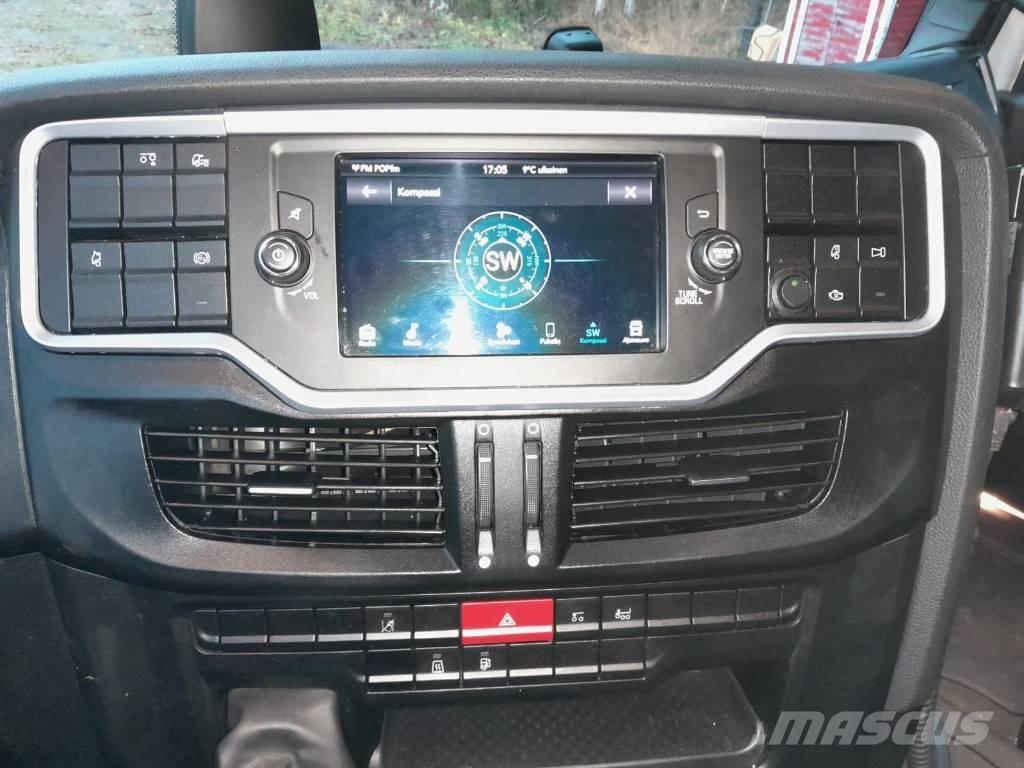 Iveco S-Way AS 440 Prime Movers