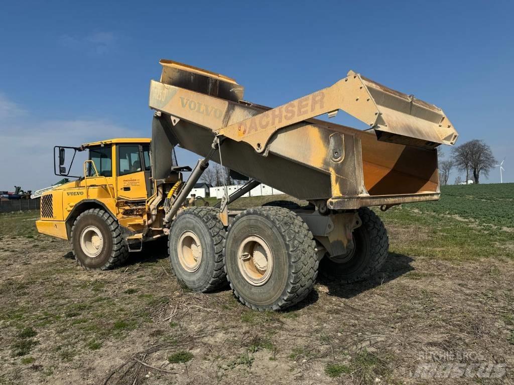 Volvo A 25 D Articulated Haulers