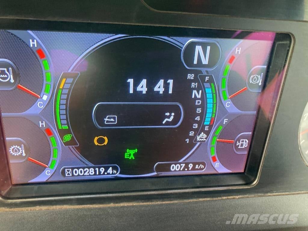 Komatsu HM300-5E0 Articulated Haulers