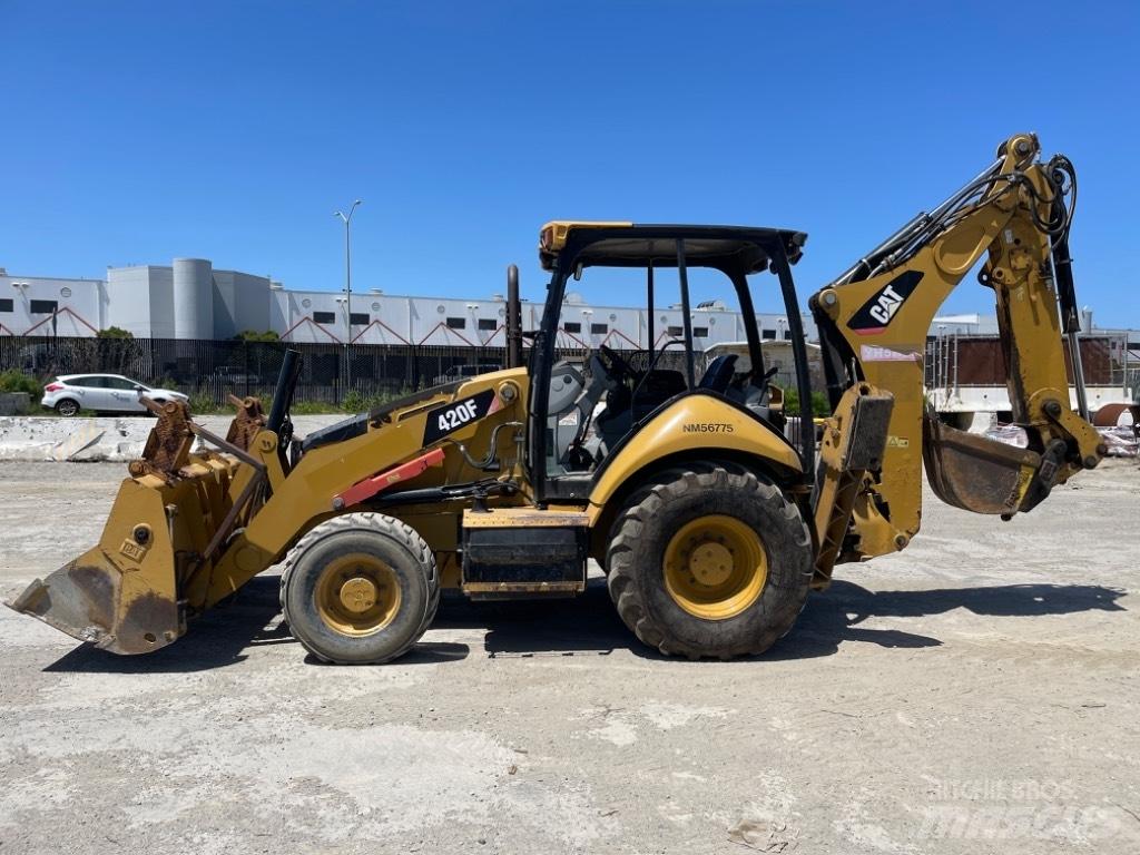 CAT 420 F Backhoe