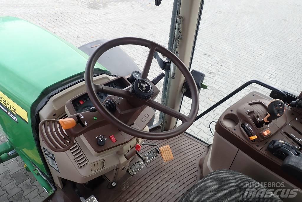 John Deere 6820 Tractors