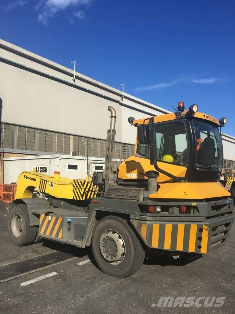 Terberg RT222 Terminal tractors