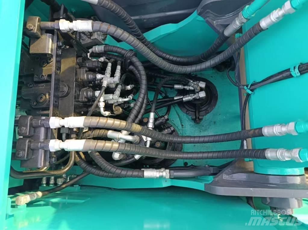 Kobelco SK140 Crawler excavators