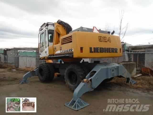 Liebherr A 924 Wheeled excavators