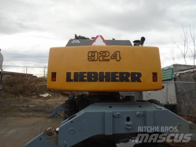 Liebherr A 924 Wheeled excavators