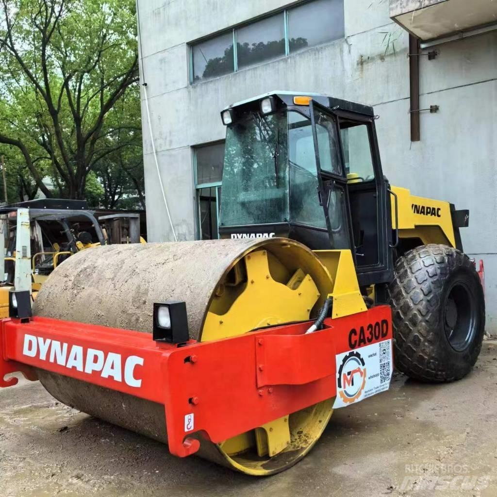 Dynapac CA30D Single drum rollers