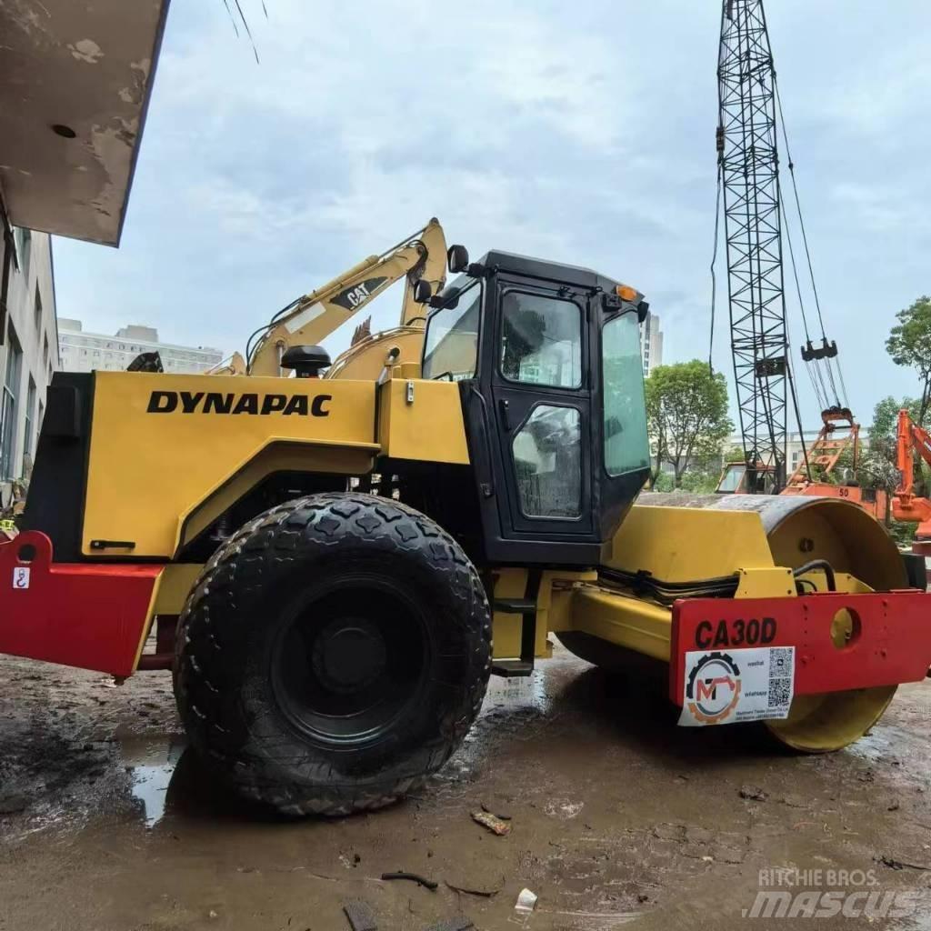 Dynapac CA30D Single drum rollers
