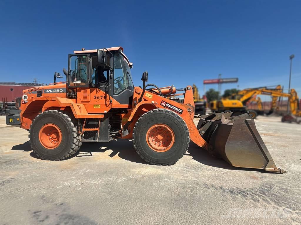 Doosan DL 250-3 Wheel loaders