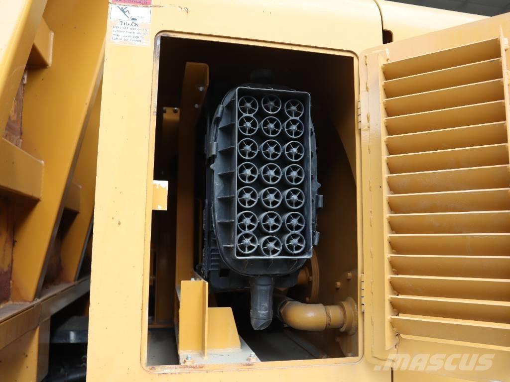 Morooka MST 2200 V D Tracked dumpers
