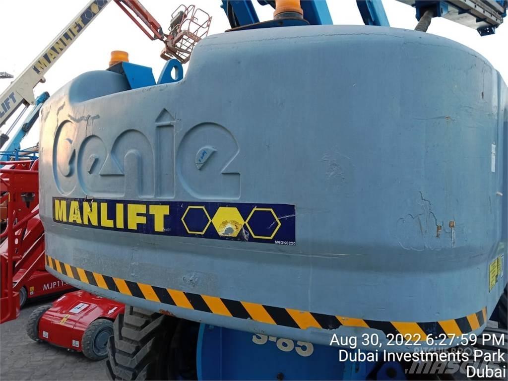 Genie S85 Telescopic boom lifts