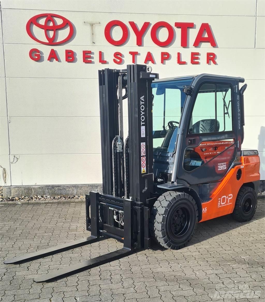 Toyota 56-8FDJ35F Diesel trucks