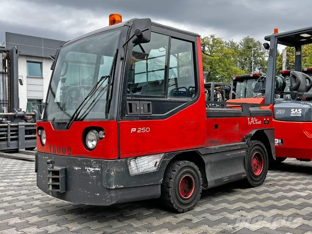 Linde P 250 Tow truck