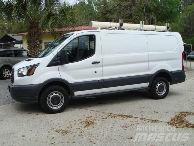 Ford T250 Box trucks