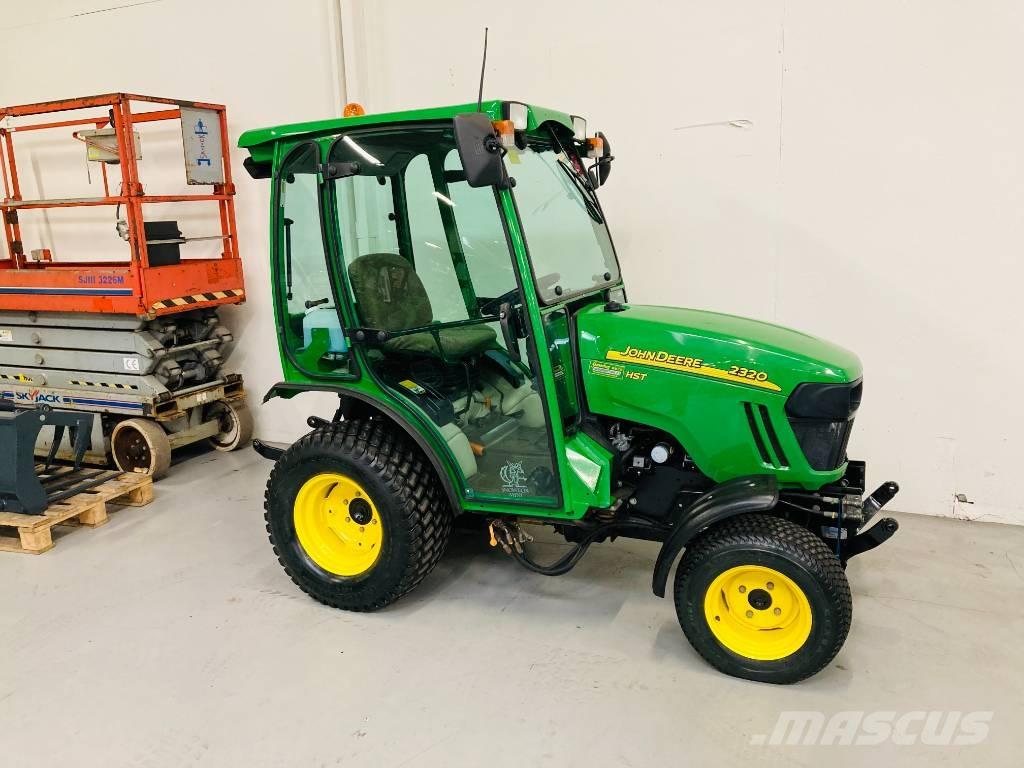 John Deere 2320 Compact tractors