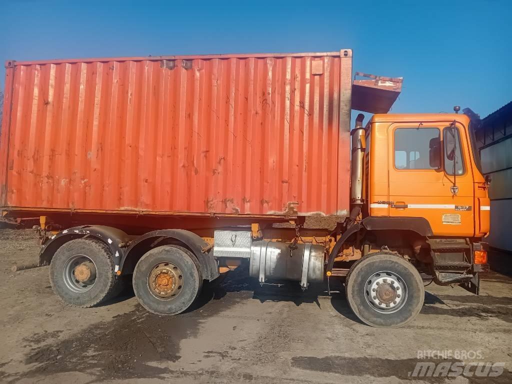 MAN 26.372 Tipper trucks