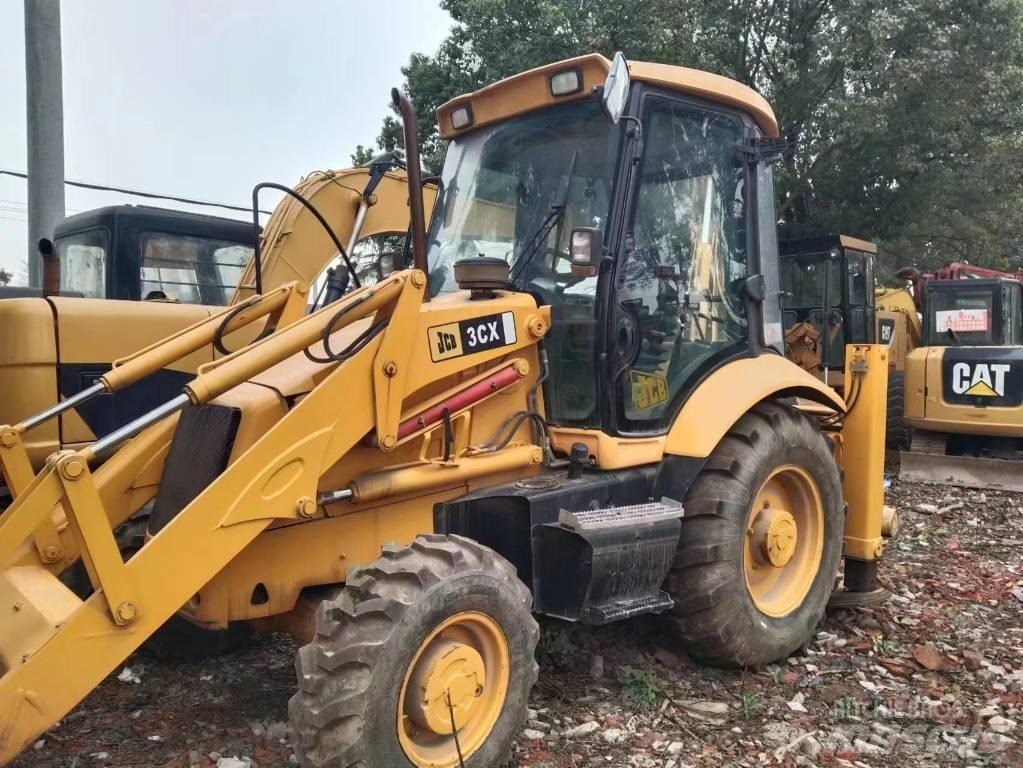 JCB 3 CX Backhoe