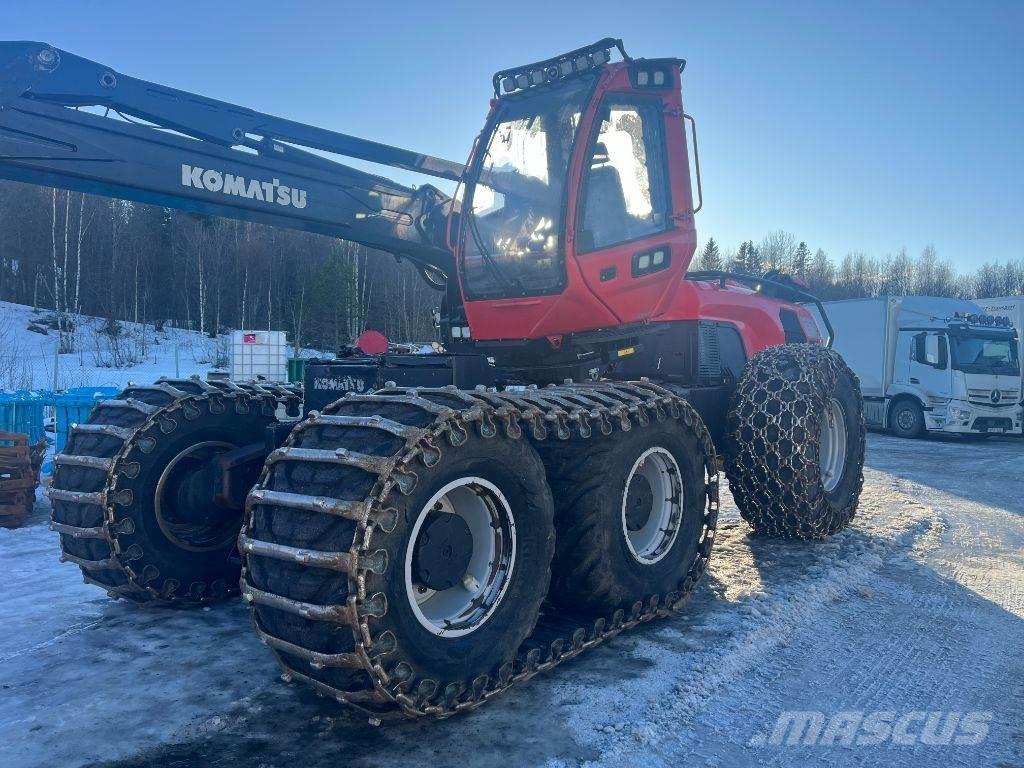Komatsu 951 Harvesters