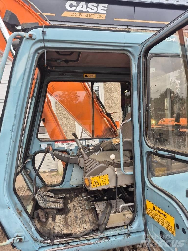 Hitachi EX 200-3 Crawler excavators
