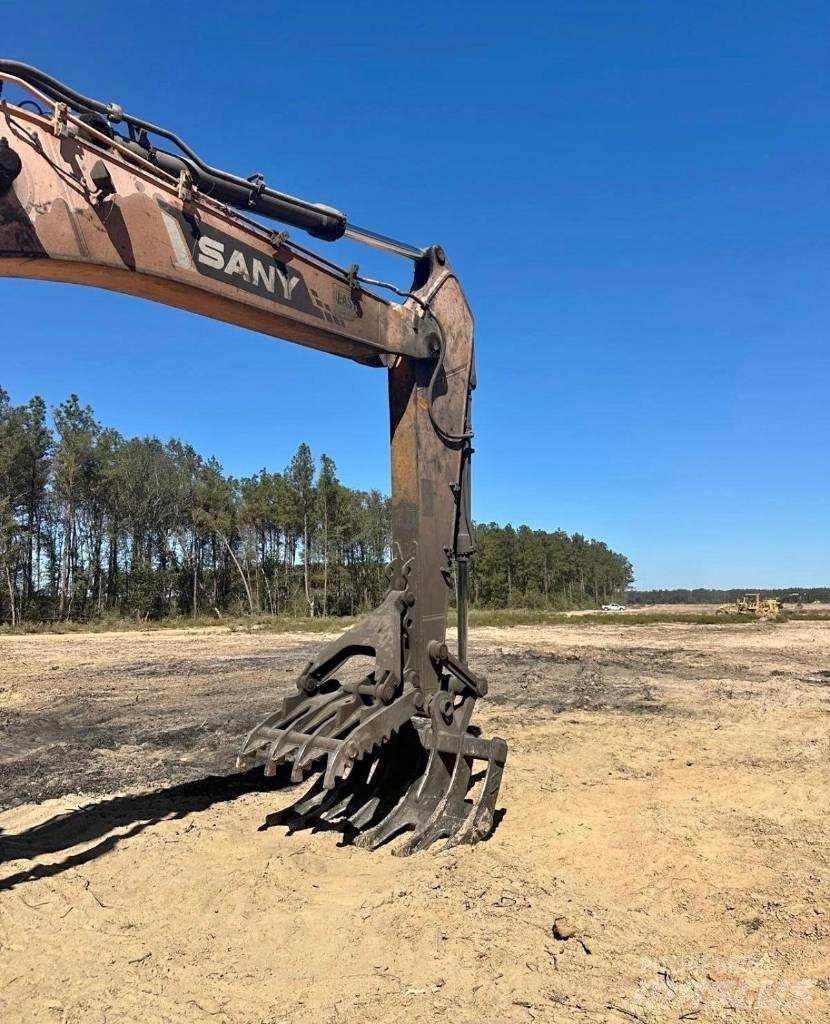 Sany SY 335 Crawler excavators