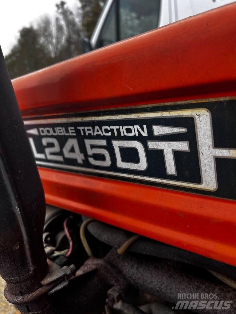 Kubota L 245 Compact tractors