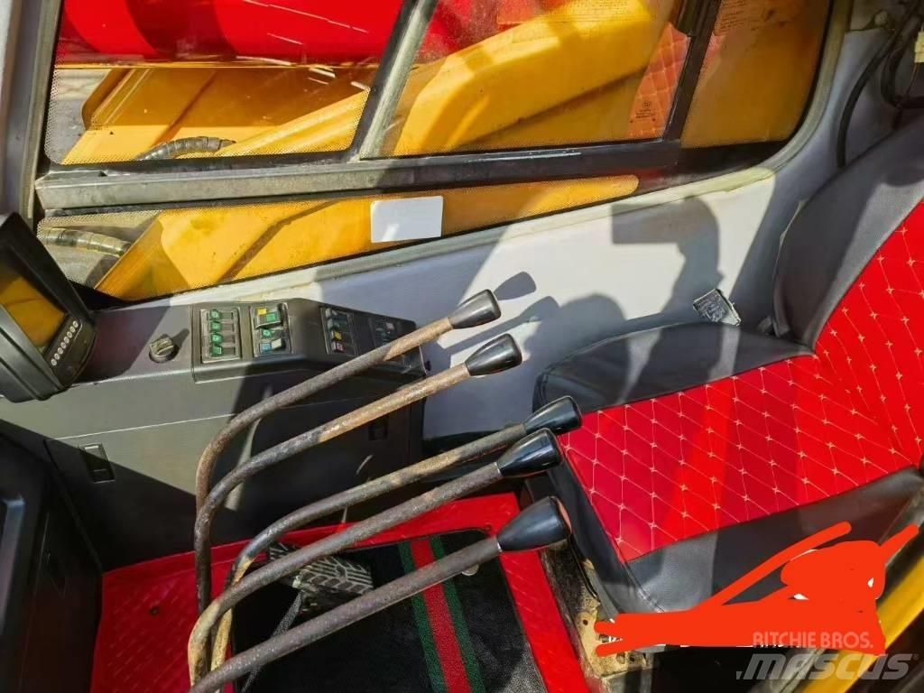 Sany SCT80 All terrain cranes
