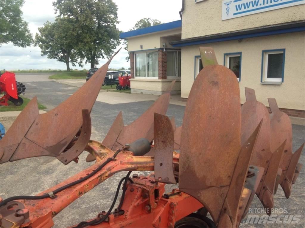Kuhn SPF 6 NSH Reversible ploughs