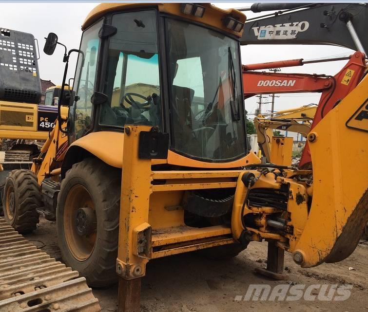 JCB 3CX Backhoe