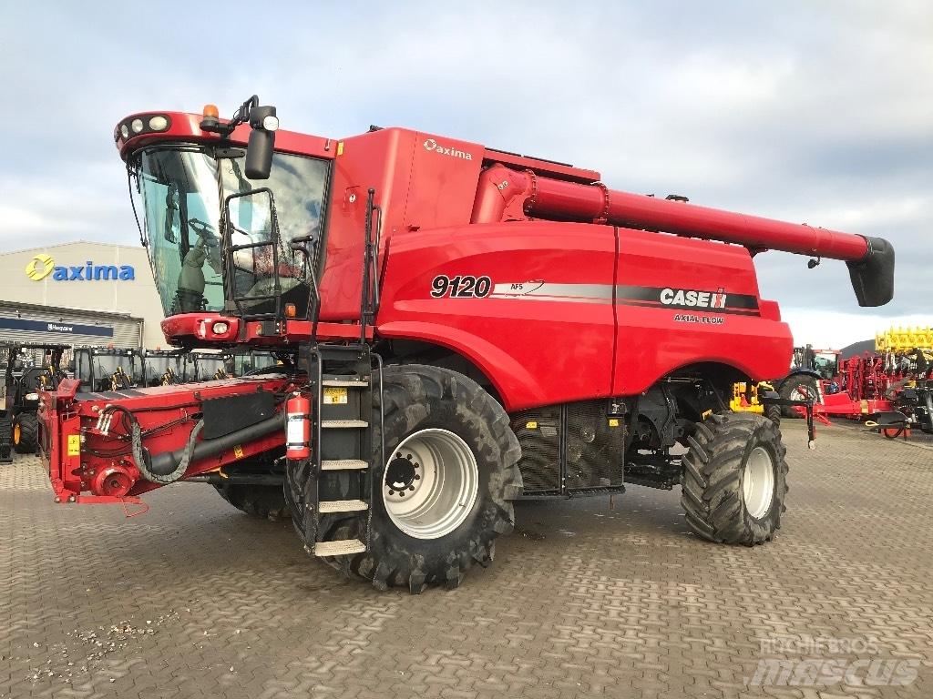 Case IH 9120 Combine harvesters