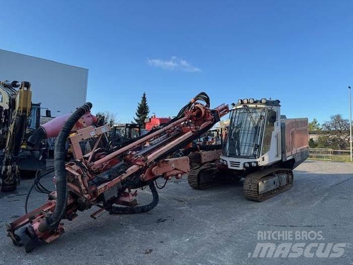 Sandvik DP 1100 Surface drill rigs