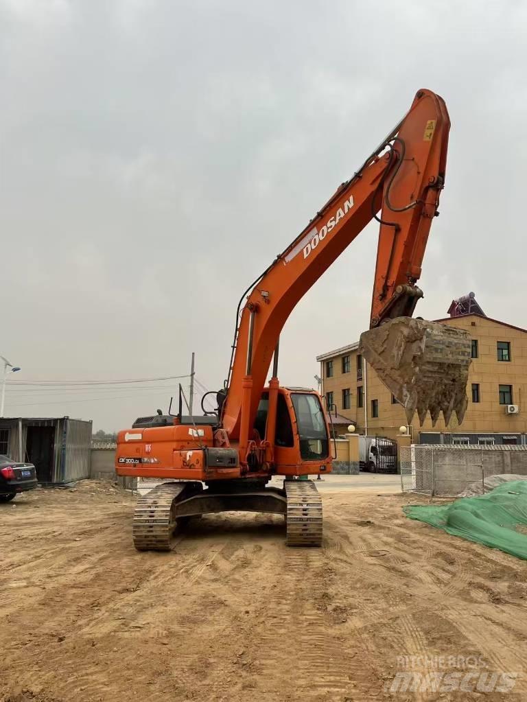 Doosan DX300LCA Crawler excavators