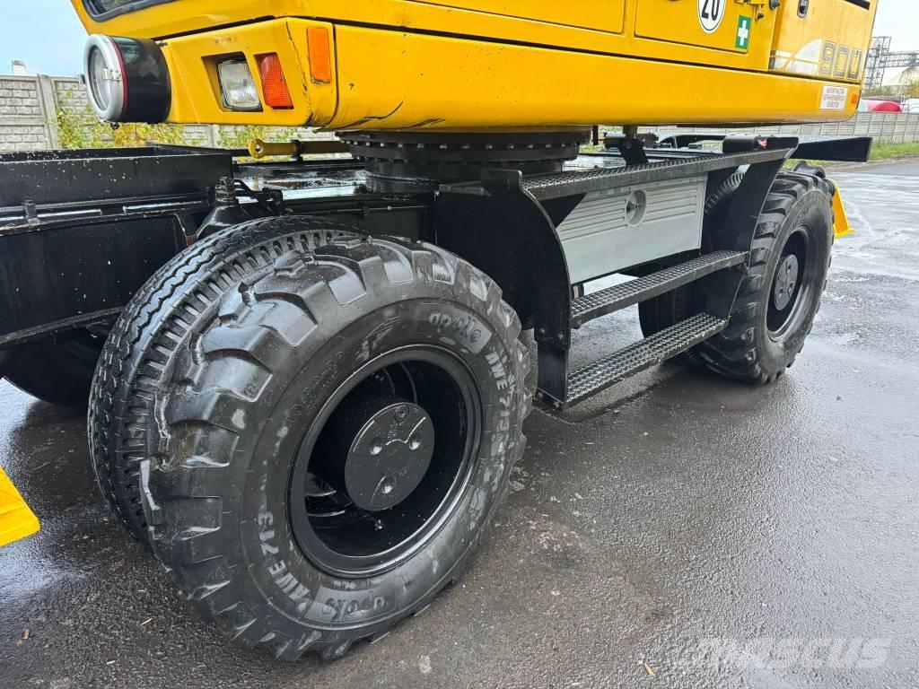 Liebherr A 900 C ZW Wheeled excavators