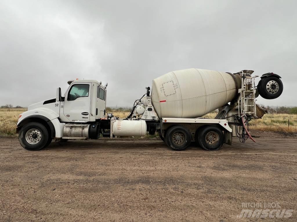Kenworth T 880 Other trucks