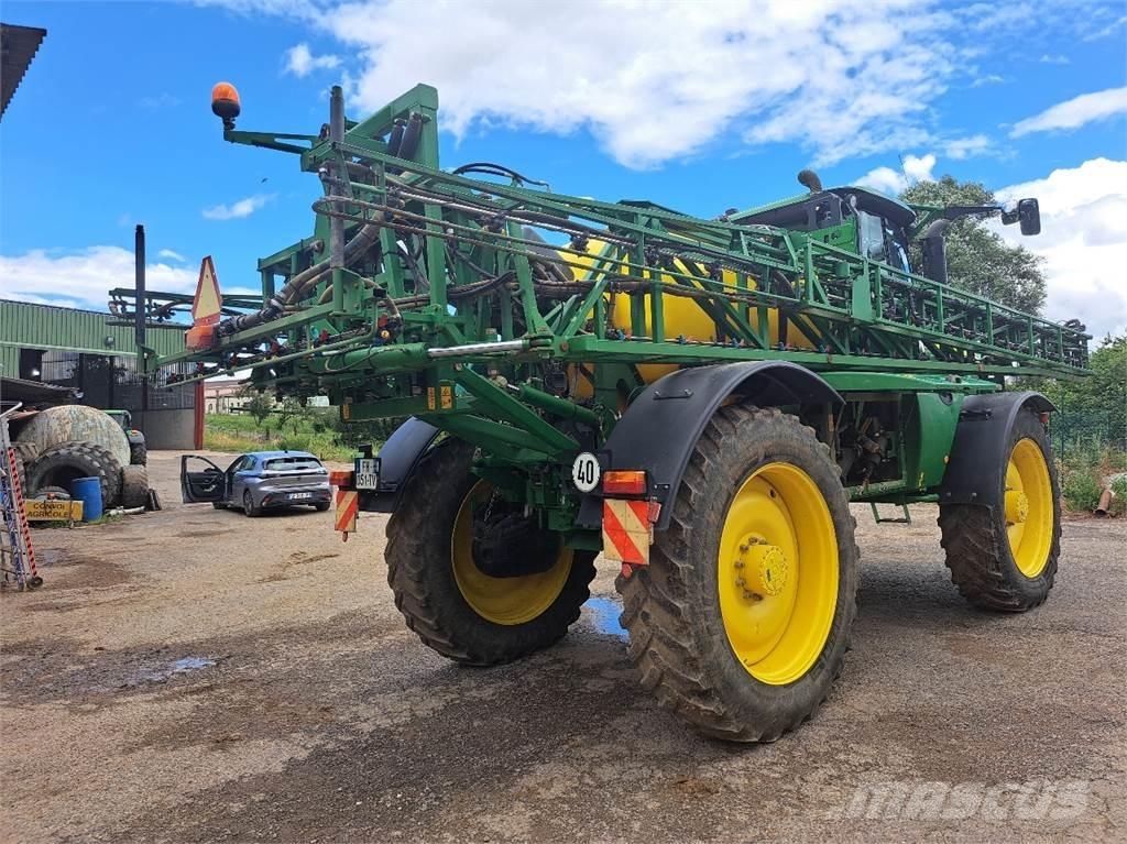 John Deere R4040 I Self-propelled sprayers