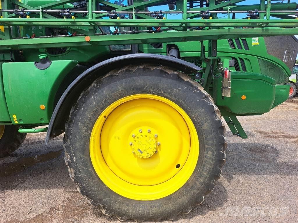 John Deere R4040 I Self-propelled sprayers