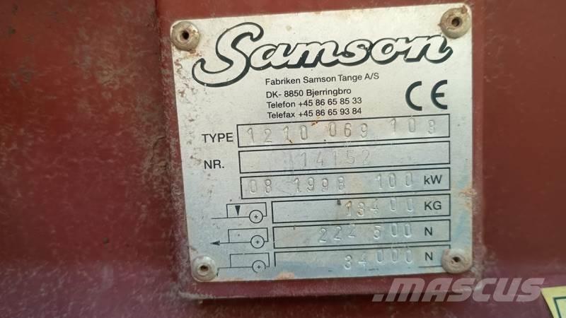 Samson 1210 Manure spreaders