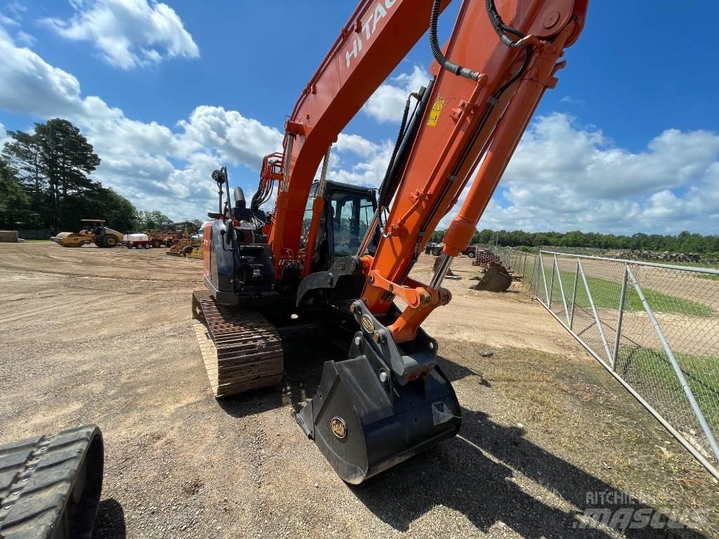 Hitachi ZX 135 US-6 Crawler excavators