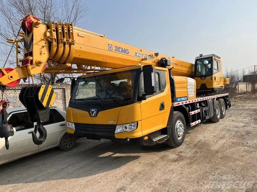 XCMG QY25KA All terrain cranes