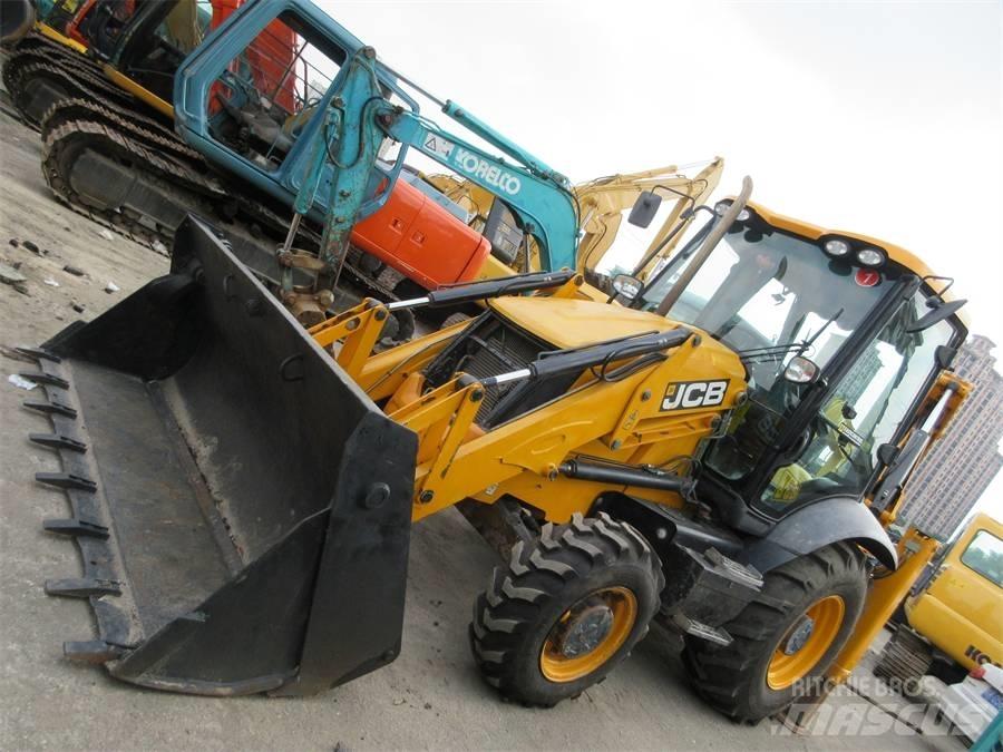 JCB 3 CX Backhoe