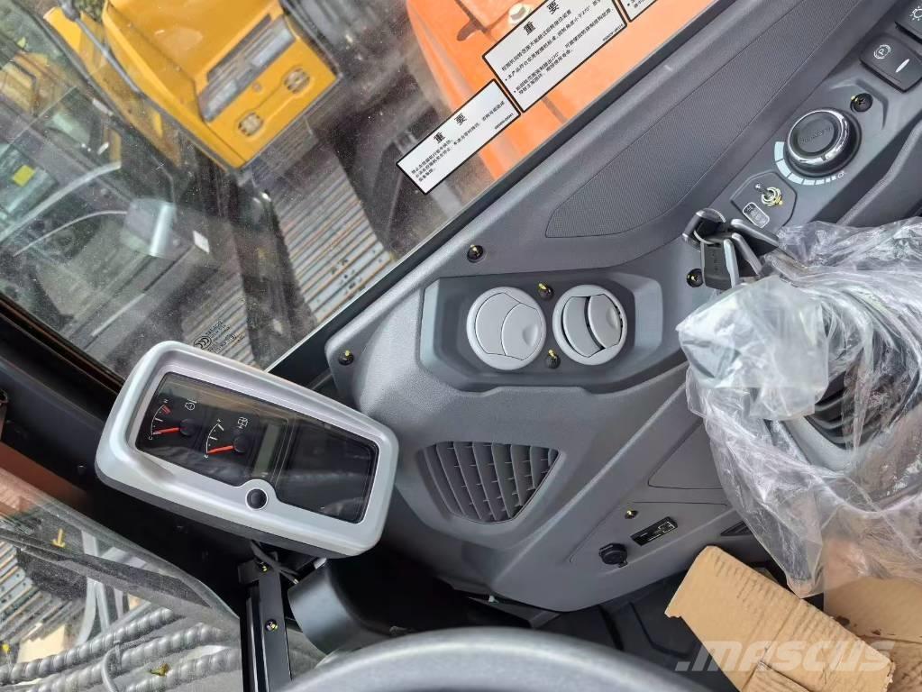 Develon DX60W ECO Wheeled excavators