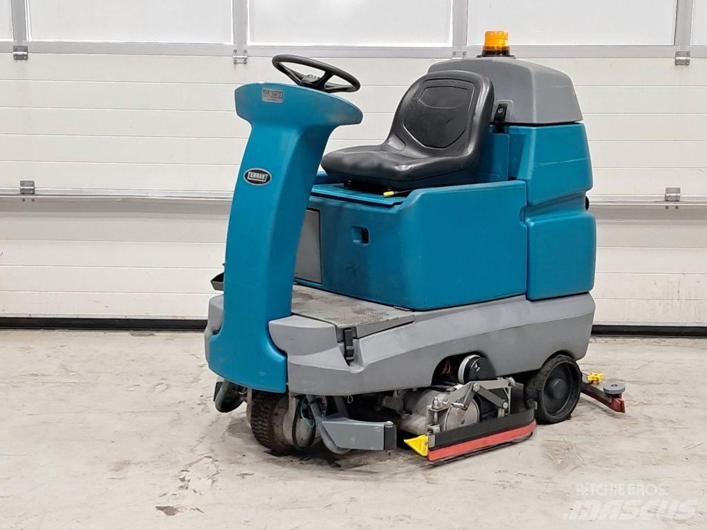 Tennant T7 Indoor sweepers