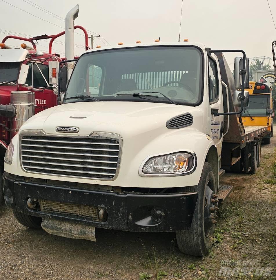 Freightliner M2 Flatbed / Dropside trucks
