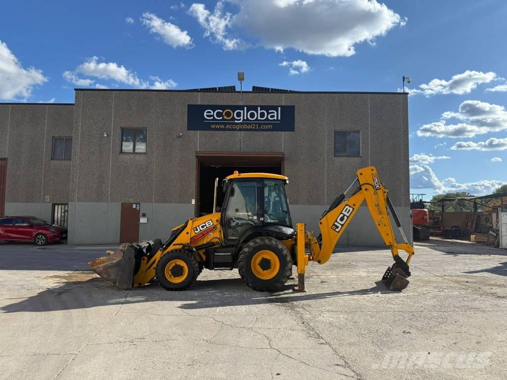 JCB 3 CX Backhoe