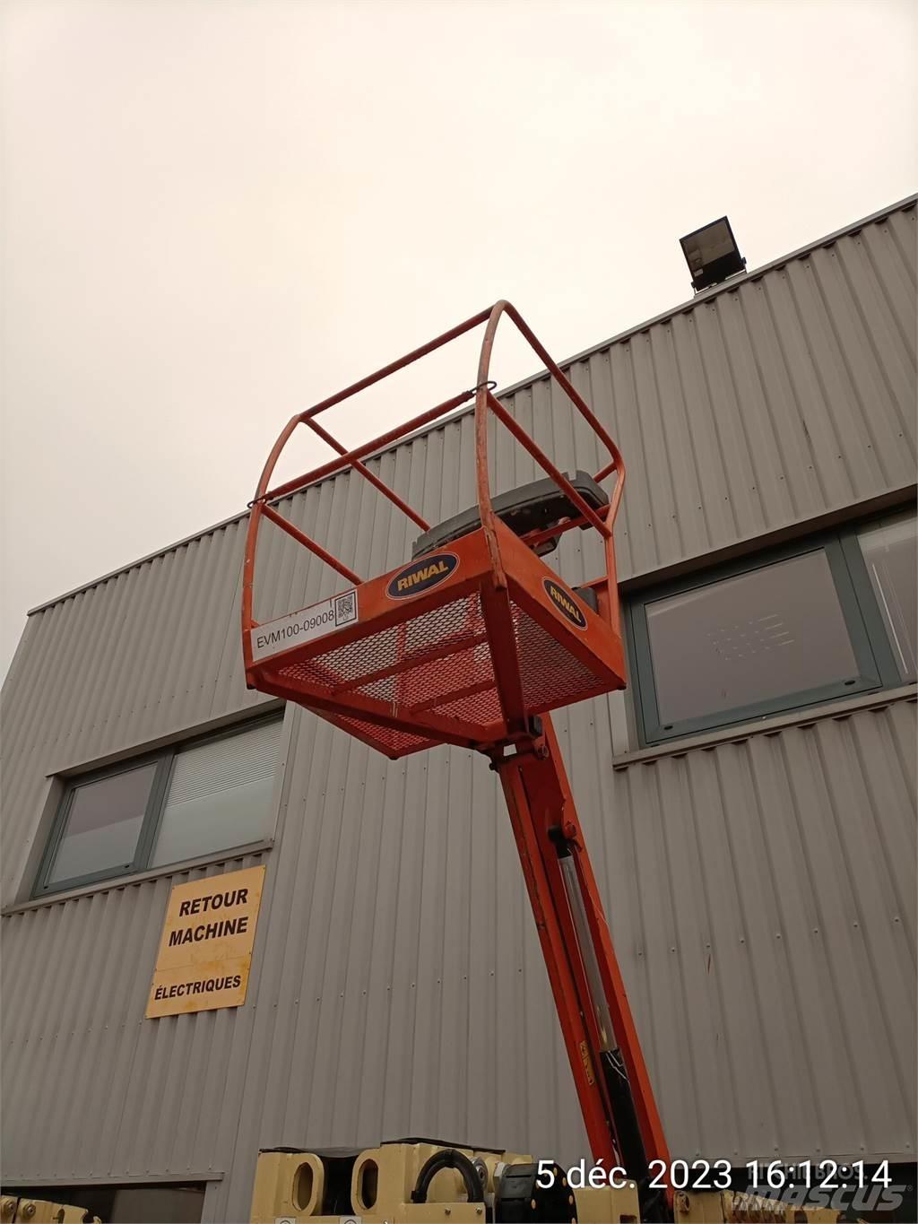 JLG T10E Other lifts and platforms