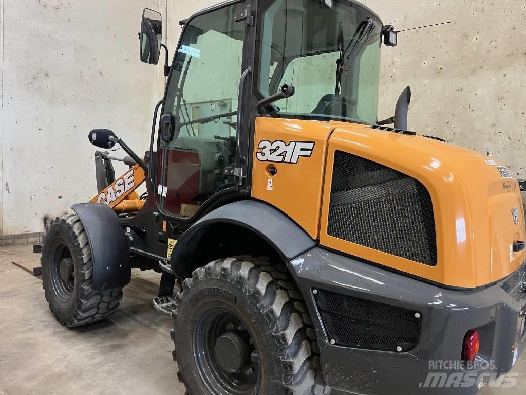 CASE 321 F Wheel loaders